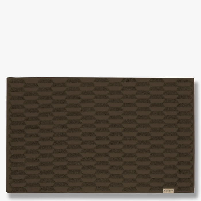 GEO BATH MAT, CHOCOLATE