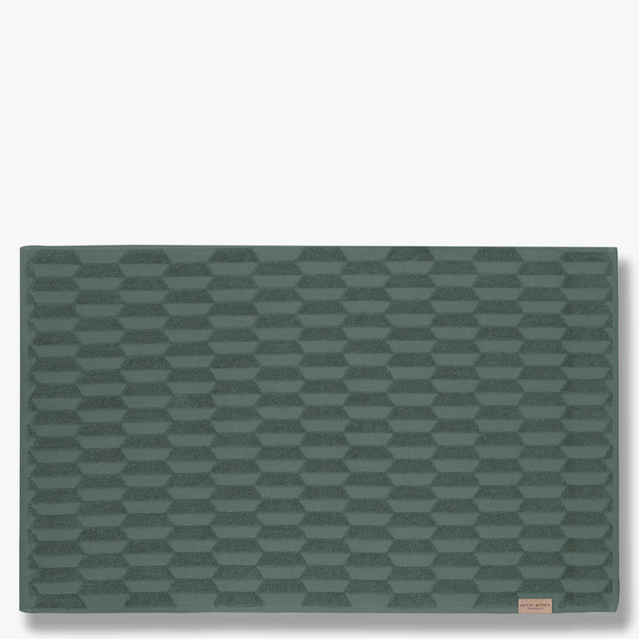 GEO BATH MAT, PINE GREEN